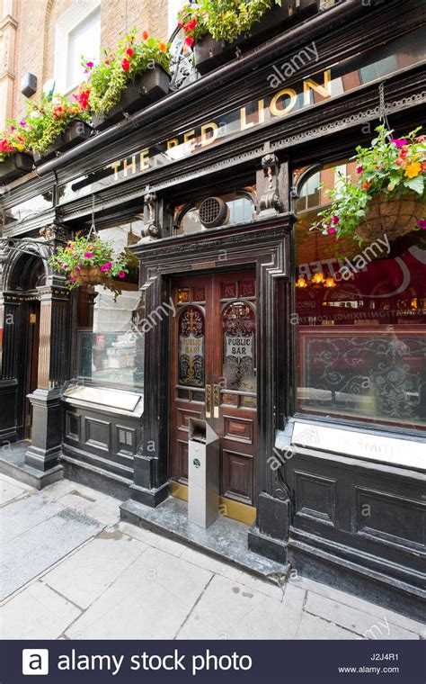 Duke Of York Pub London Stock Photos & Duke Of York Pub London Stock Images - Alamy