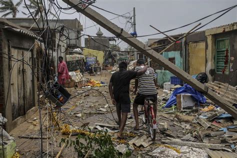 A day after cyclone Fani, Odisha begins restoration | Latest News India ...