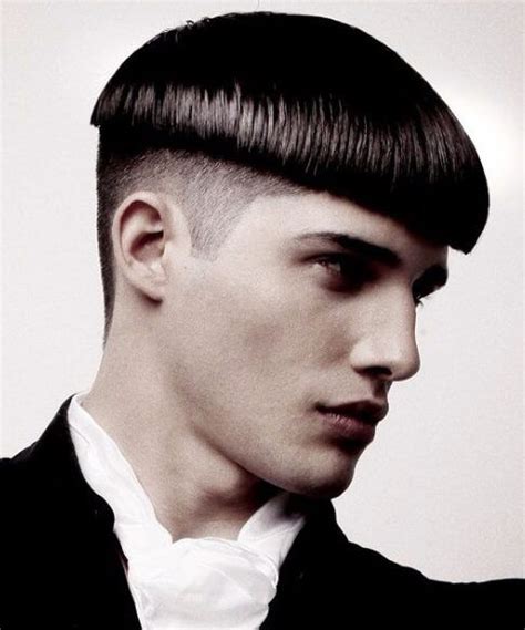 30 Mushroom Haircuts that You Can Actually Pull Off | MenHairstylist.com