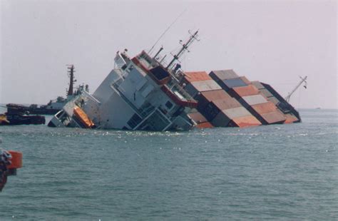 Ship Disasters At Sea - Photos of Maritime Destruction – gCaptain