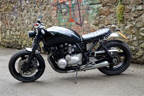 Kawasaki Zephyr 750 cafe racer | 99garage | Cafe Racers Customs Passion ...