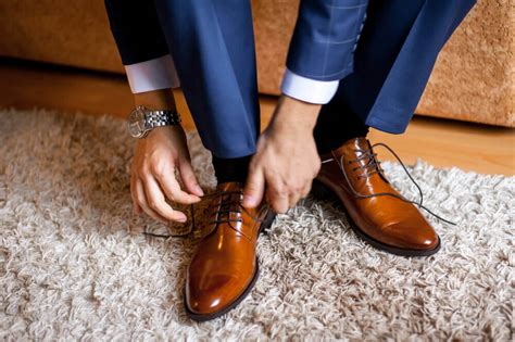 Blue suit, brown shoes: Still the perfect combination? | Suit Direct