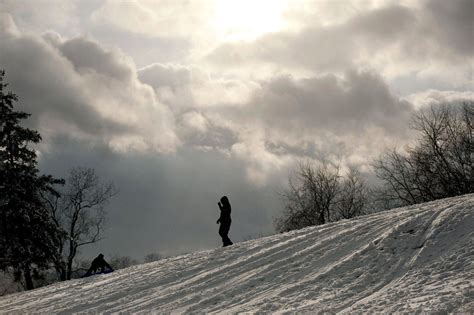 Jackson Weather: Chilly temperatures, 20 percent chance of snow expected for the weekend - mlive.com