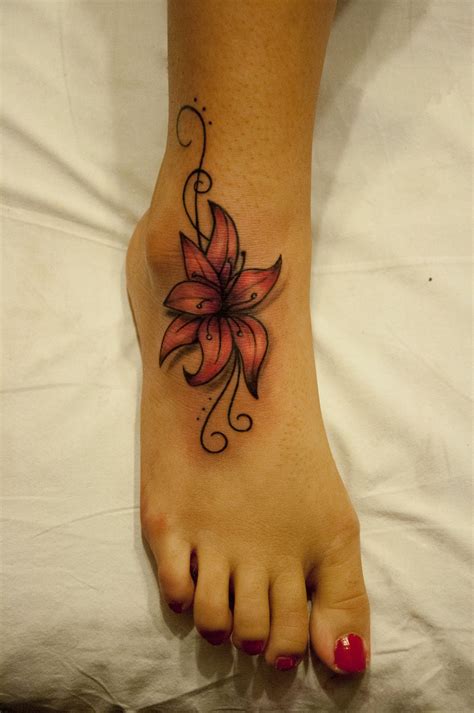 Flower Foot Tattoo | Tattoo designs foot, Tattoos for women flowers ...