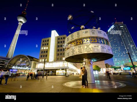 Alexanderplatz berlin night hi-res stock photography and images - Alamy