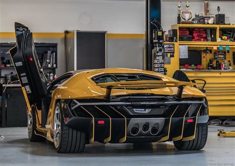 Lamborghini Centenario Unboxed