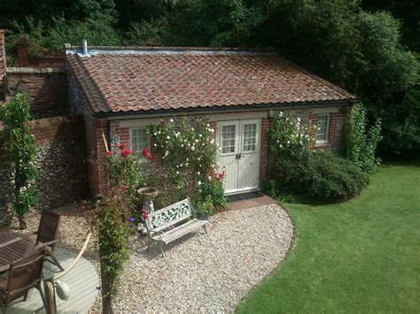 Brick built shed workshop Backyard Cottage, Backyard Sheds, Garden ...