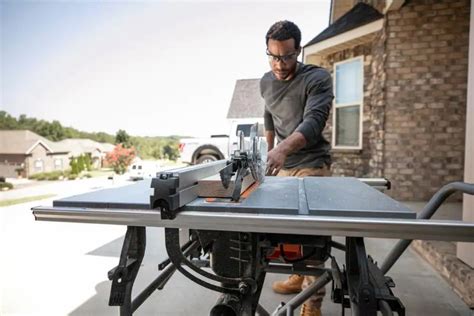 The Ridgid Table Saw R4514 Review | Is It Any Good?