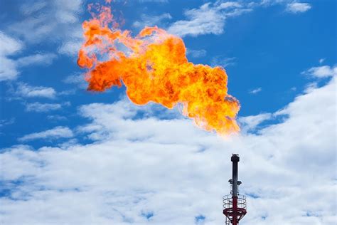 Natural gas flaring poses pregnancy risks | UCLA