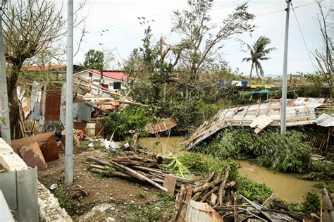 Philippines Typhoon causes major damage - Caritas