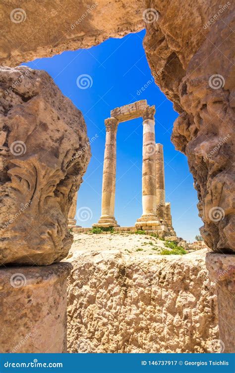 Temple of Hercules at Amman Citadel in Amman, Jordan Stock Image - Image of byzantine, landmark ...