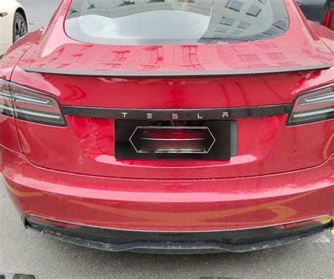 Tesla Model S Genuine Carbon Fiber Rear Spoiler (OEM Style) – TESLARATI Marketplace