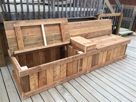 Deck storage bench design with dual compartments | Outdoor storage bench, Patio storage, Diy ...