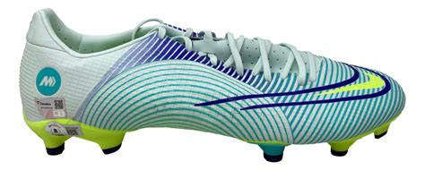 Cristiano Ronaldo Signed Nike Soccer Cleat (Beckett & Fanatics) | Pristine Auction