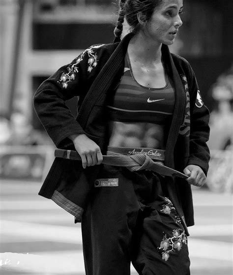 Angelica Galvao is a BJJ black belt with abs of steel. | Martial arts ...