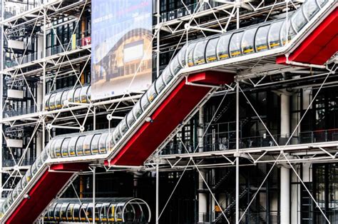 Pompidou Centre - Escalators - modlar.com