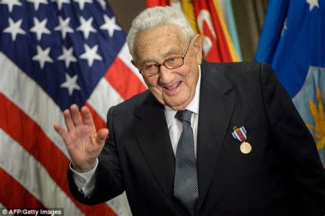 'Brexit must be used as an opportunity' says Henry Kissinger | Daily Mail Online