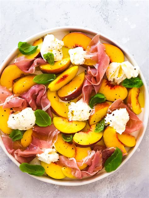 Peach, Burrata, And Prosciutto Salad - Fetty's Food Blog