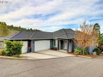 Medford Area Residential | Oregon living, Real estate, Residential