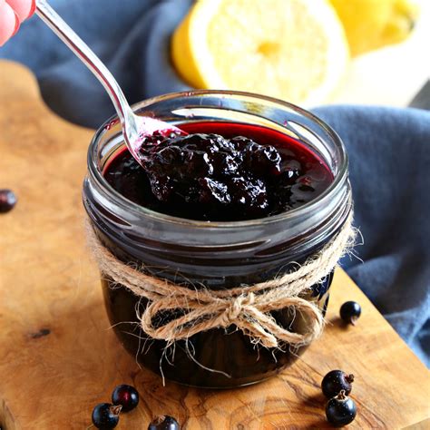 Delicious Homemade Black Currant Jam Recipe