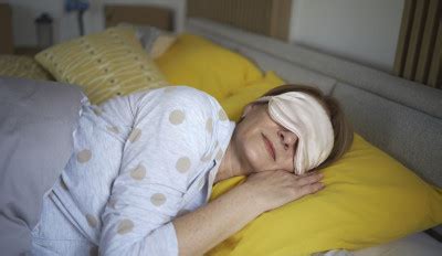 The benefits I relate to sleeping with an eye mask. | Pixstory