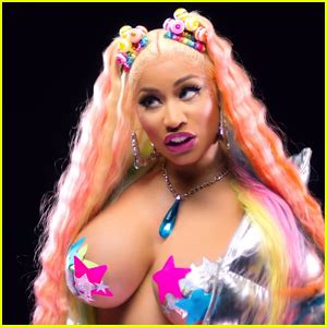 Nicki Minaj Shows Off Major Skin in ‘Trollz’ Video with Tekashi 6ix9ine – Watch! | Music Video ...