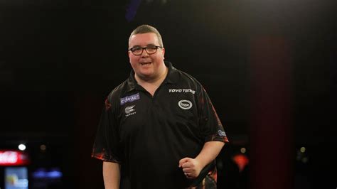 Stephen Bunting beats Michael van Gerwen for second PDC title | Darts News | Sky Sports