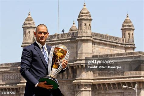 Mahendra Singh Dhoni Photos and Premium High Res Pictures - Getty Images