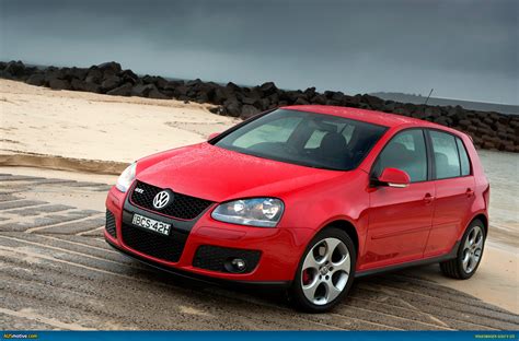 Golf GTI wins another award – but what’s the point? – AUSmotive.com