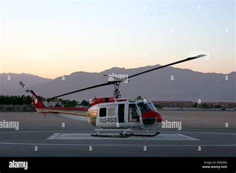 Las vegas police rescue helicopter hi-res stock photography and images - Alamy