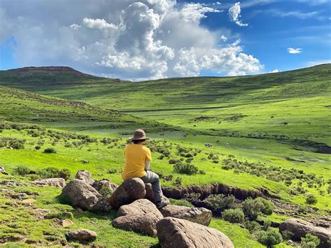 Stranded at the South Africa Lesotho Border | The Shooting Star