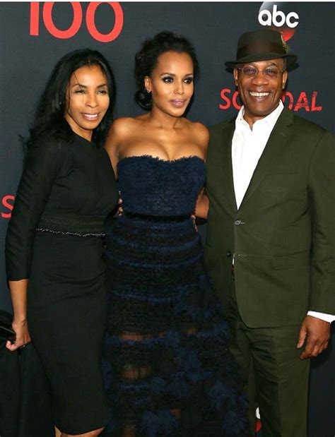 Scandal - The Pope Family - Khandi Alexander(Maya/Marie), Kerry Washington(Olivia), & Joe ...