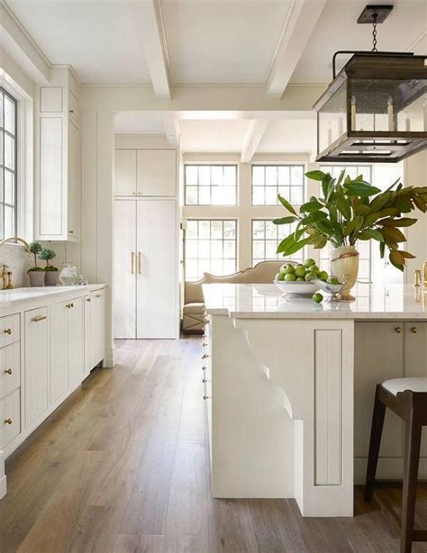 Modern farmhouse kitchen | Kitchen inspirations, Kitchen design, Transitional house