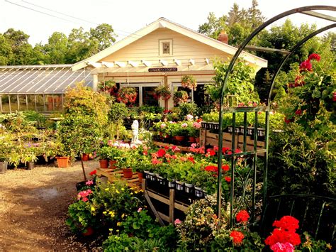 small retail nursery | Hillcrest Gardens is a full-service retail ...