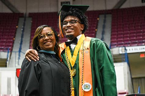 Photos: Timberland High 2023 Graduation | Berkeley County School District