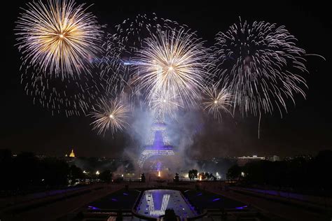 Bastille Day fireworks illuminate the Eiffel Tower - CGTN