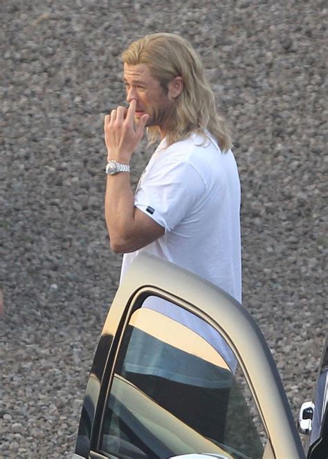 15 Celebrities Caught Picking Their Noses