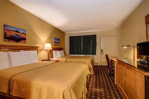 Cedar Lodge Rooms: Pictures & Reviews - Tripadvisor