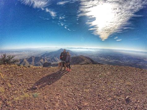 Hiking on the North Franklin Peak in El Paso – Day Trippin' Texas