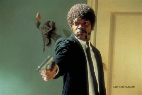 Pulp Fiction - Publicity still of Samuel L. Jackson | Криминальное ...