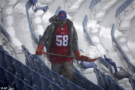 Buffalo Bills post ominous picture of a frigid Orchard Park as they plead for more fans to come ...