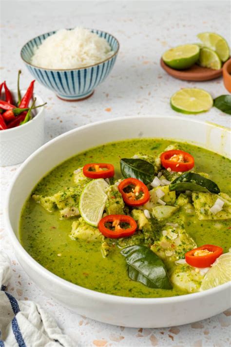 Thai Green Fish Curry Recipe - Fitsian Food Life