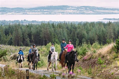 The Best Horse Riding Trails in Ireland - BookHorseRidingHolidays.com