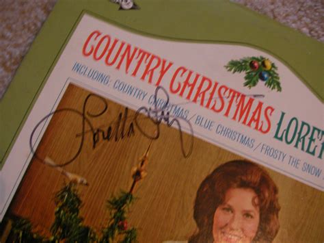 popsike.com - Loretta Lynn "COUNTRY CHRISTMAS" Lp autographed - auction ...