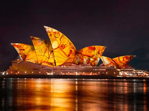 G.H. Mumm's Unique Toast to 50 Years of the Sydney Opera House | Man of ...