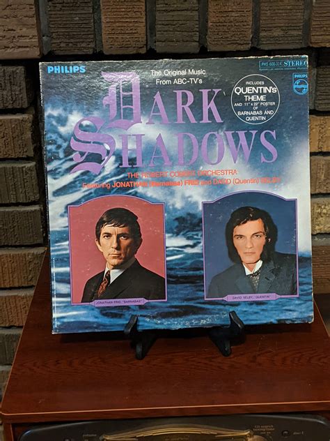 Robert Colbert featuring Johnathan Frid and David Selby - Dark Shadows Original Television ...