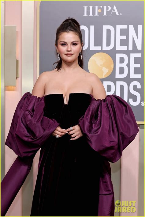 Selena Gomez's Golden Globes 2023 Plus One Revealed: Her Sister Gracie!: Photo 4879754 | Selena ...