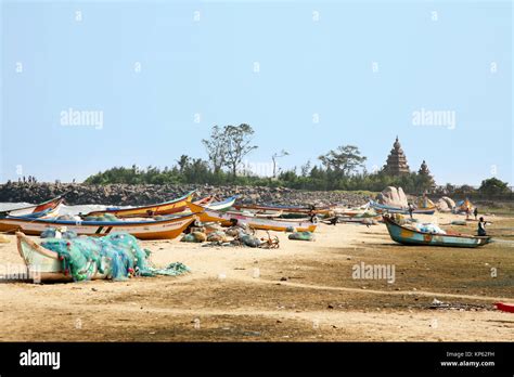 Mahabalipuram Beach, India Stock Photo - Alamy