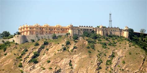 Nahargarh Fort History In Hindi-नाहरगढ़ फोर्ट: जहां सिपाही विद्रोह के समय यूरोपीय लोगों को रखा ...