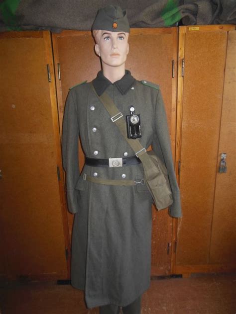 The East German Border Guard Uniforms from 1962 - Germany: Post 1945: Bundesrepublik & DDR ...